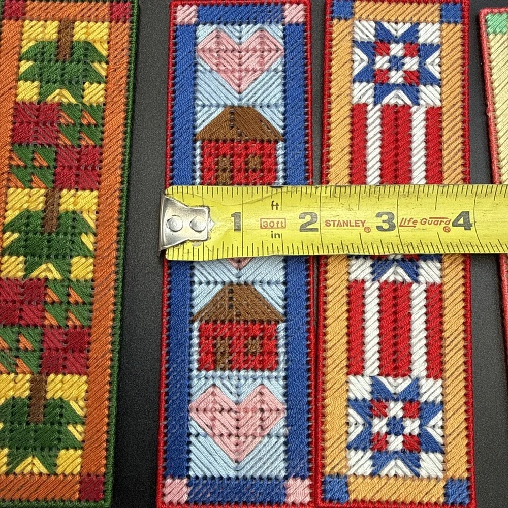 Lot of 10 Plastic Canvas‎ Bookmarks COMPLETE Cottagecore Bookworm